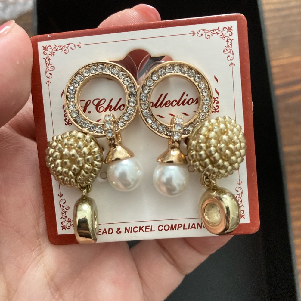 vintage style earrings